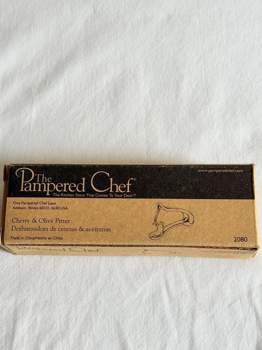 Pampered Chef Cherry & Olive Pitter #2080 NEW NIB Retired Discontinued